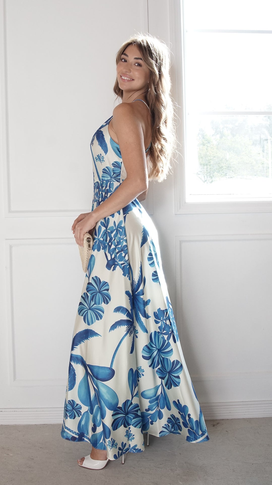 side view image 1 of Estor Maxi Dress