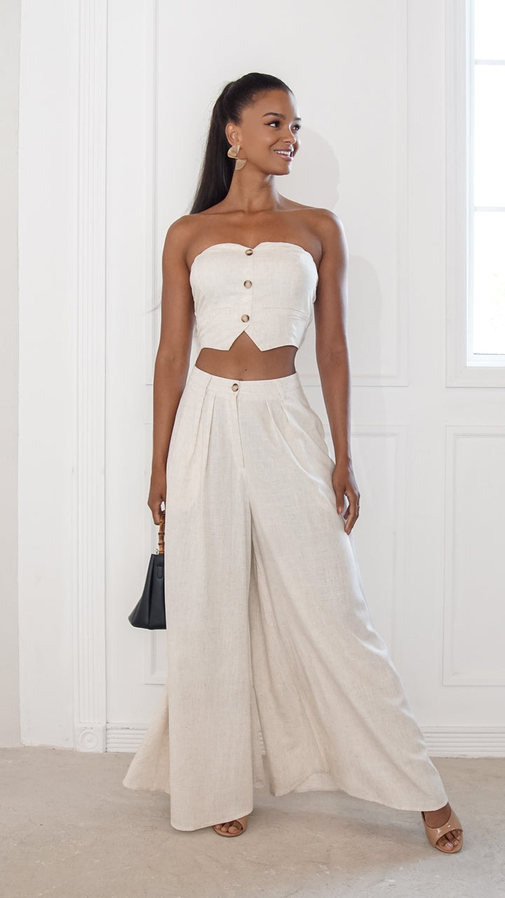 front view image 4 of Elowen Pants Set