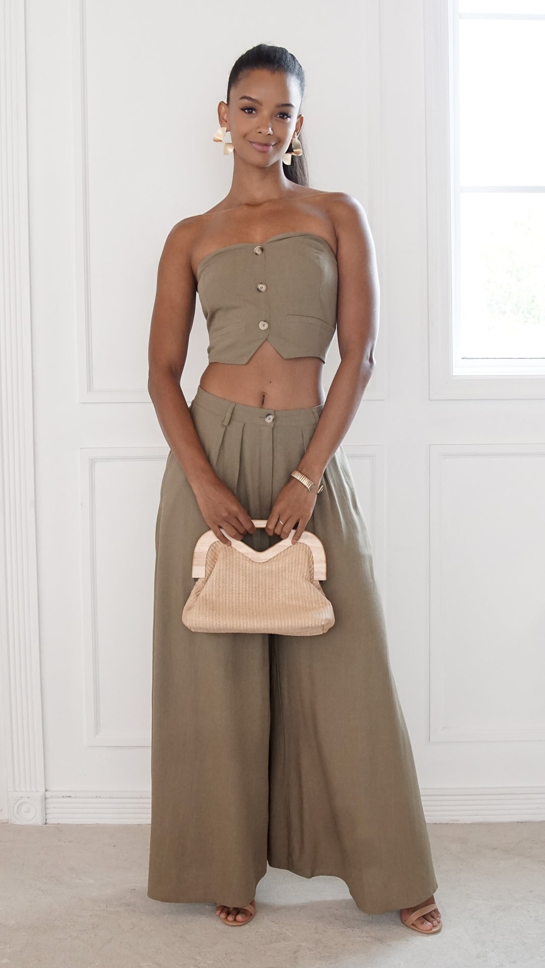 front view image 4 of Elowen Pants Set