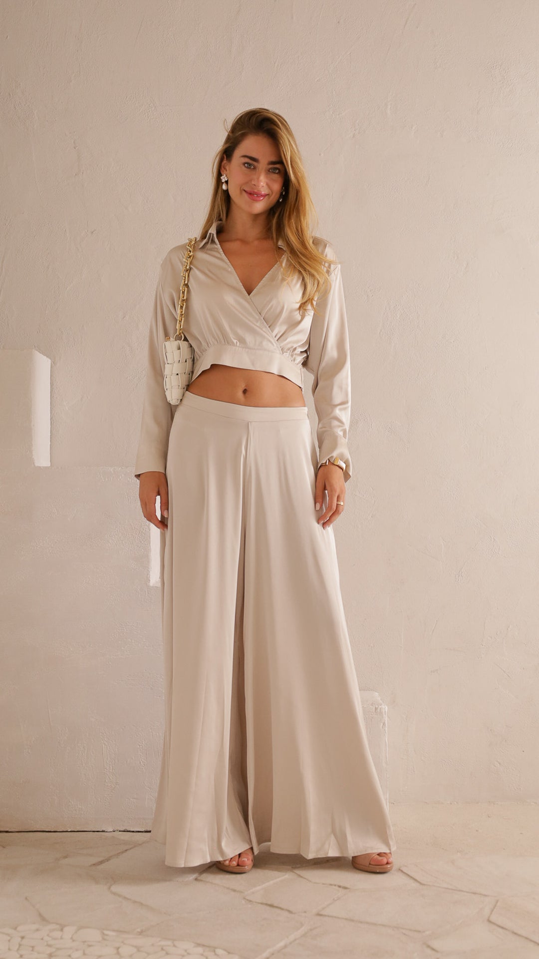 front view image 3 of Luna Lounge Set