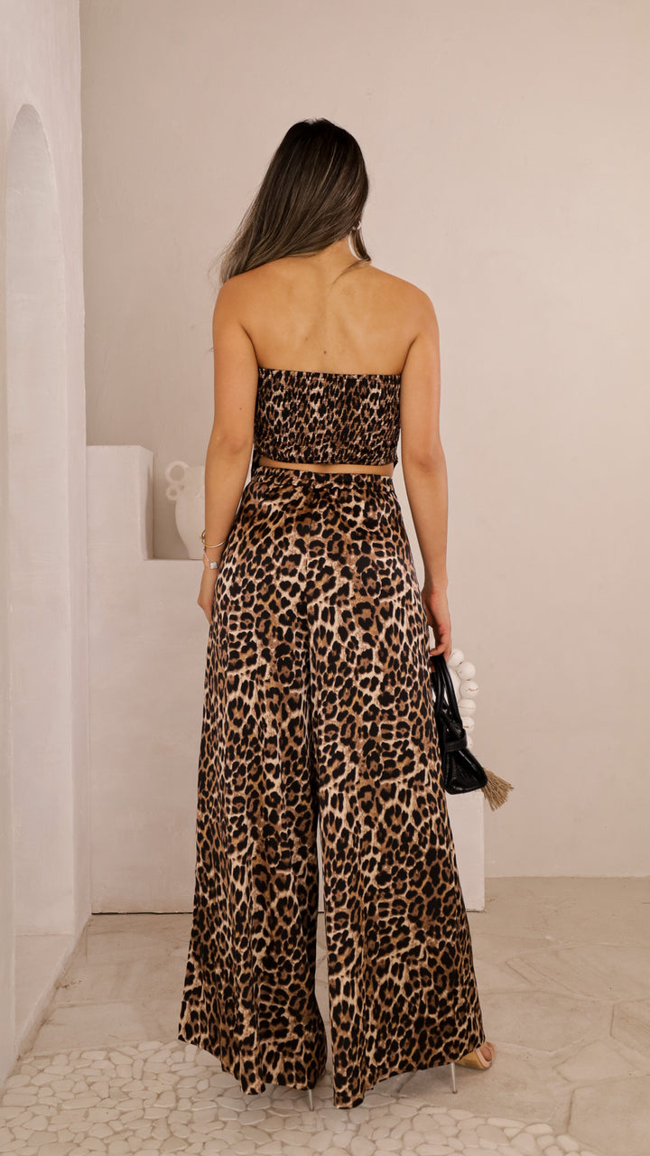 rear view image 1 of Keona Pants Set