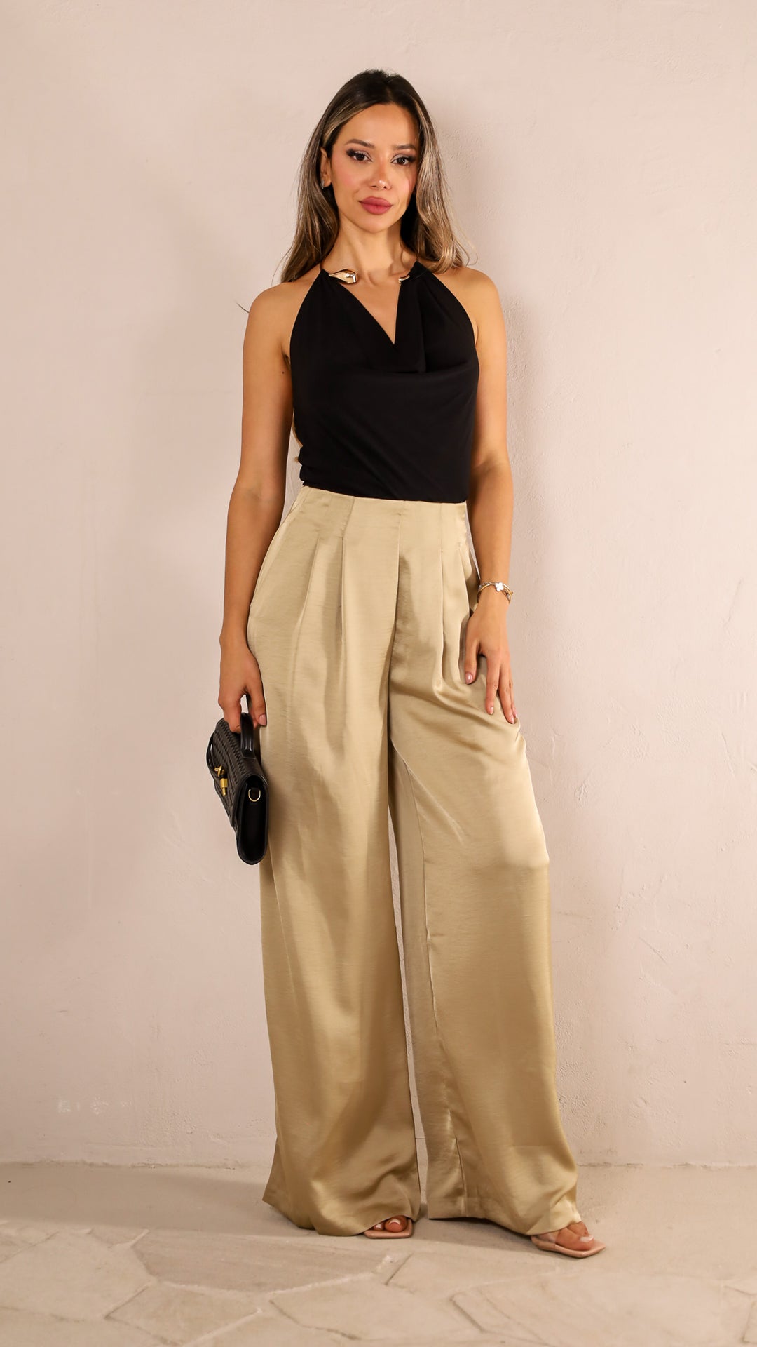 front view image 1 of Toria Top