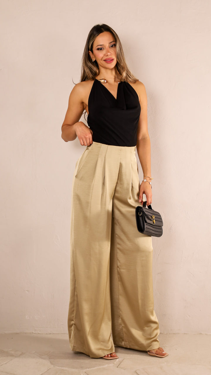front view image 2 of Toria Top