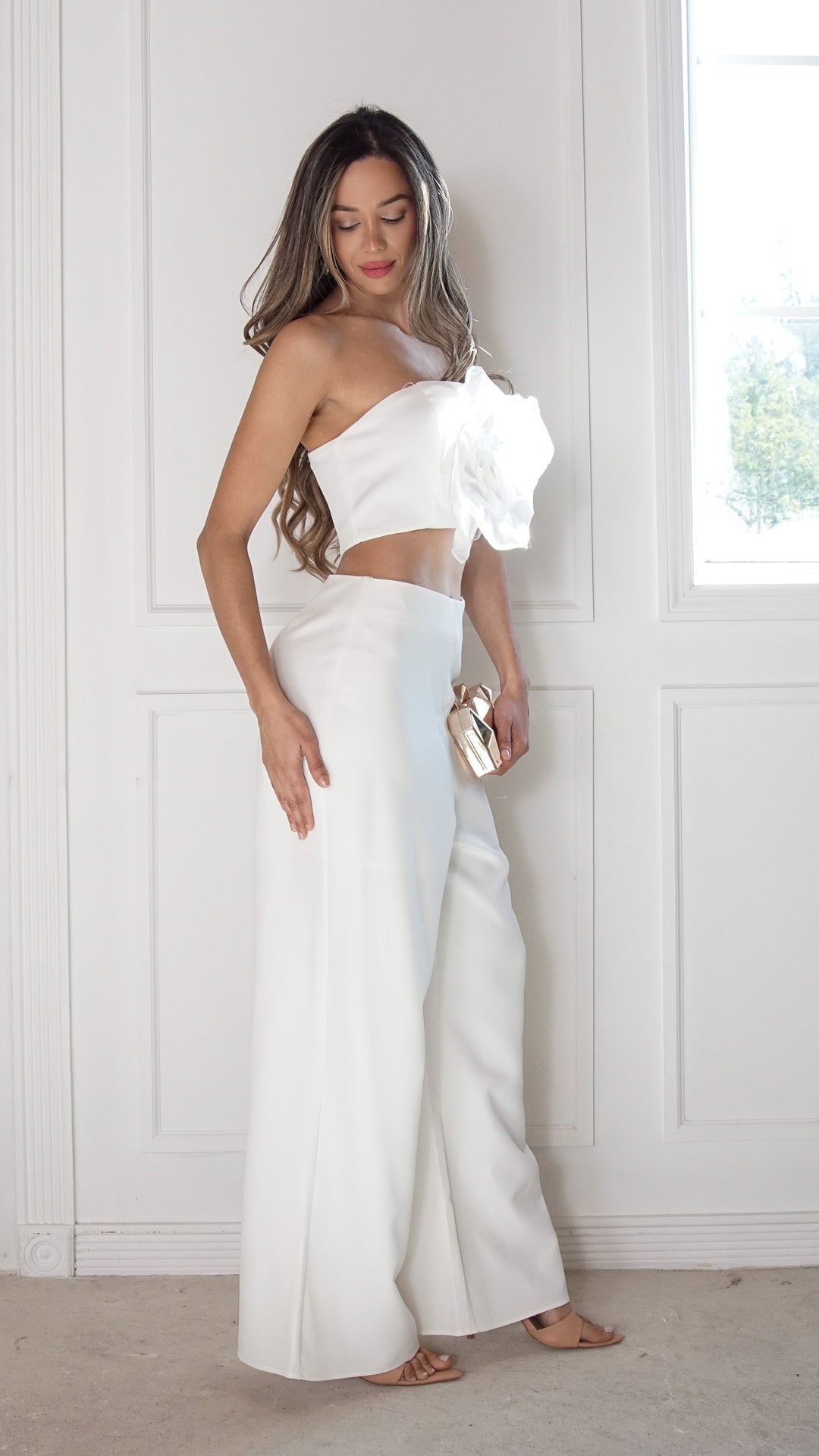 side view image 2 of Catalina Pants Set