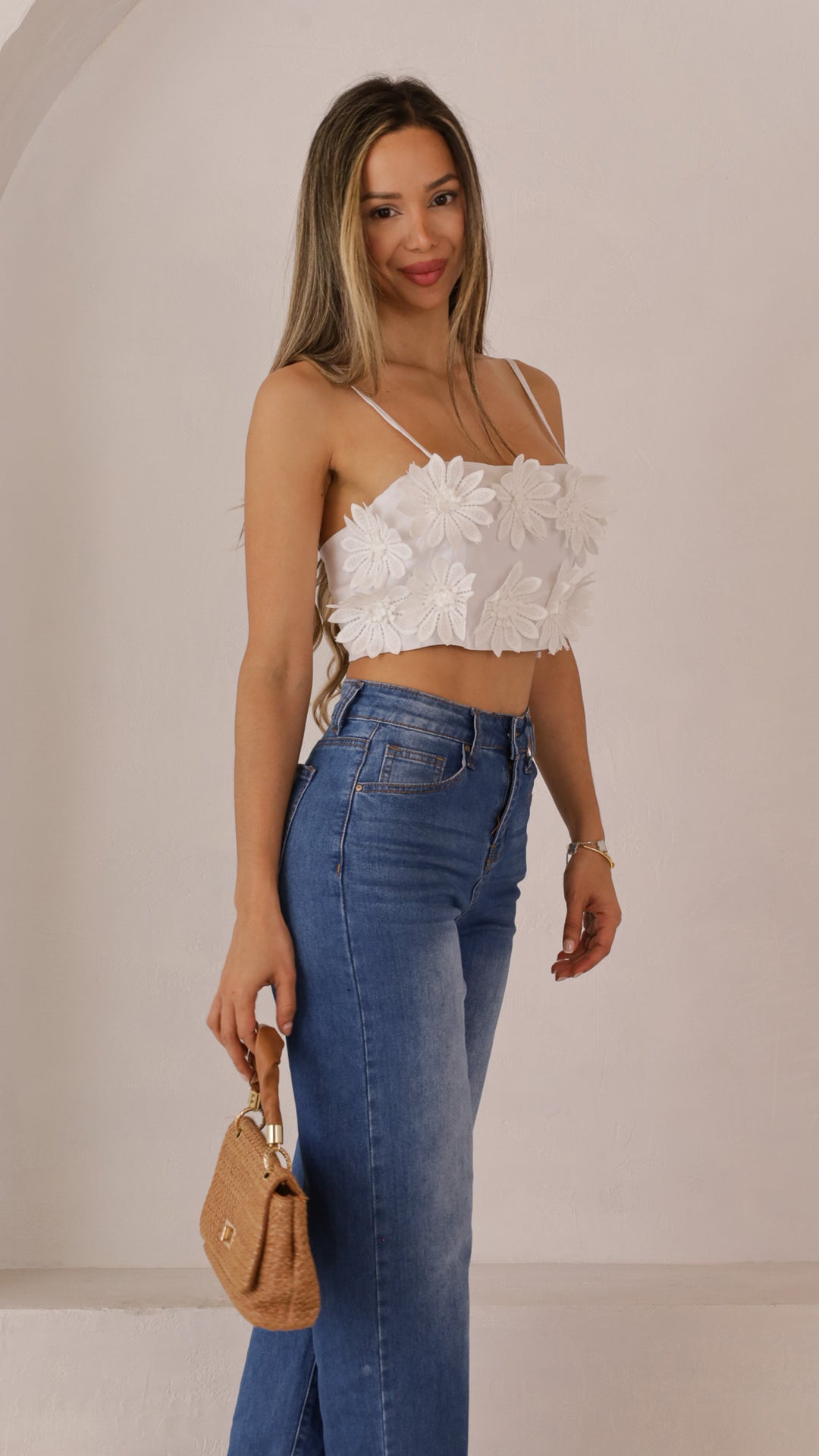 side view image 1 of Lauri Top