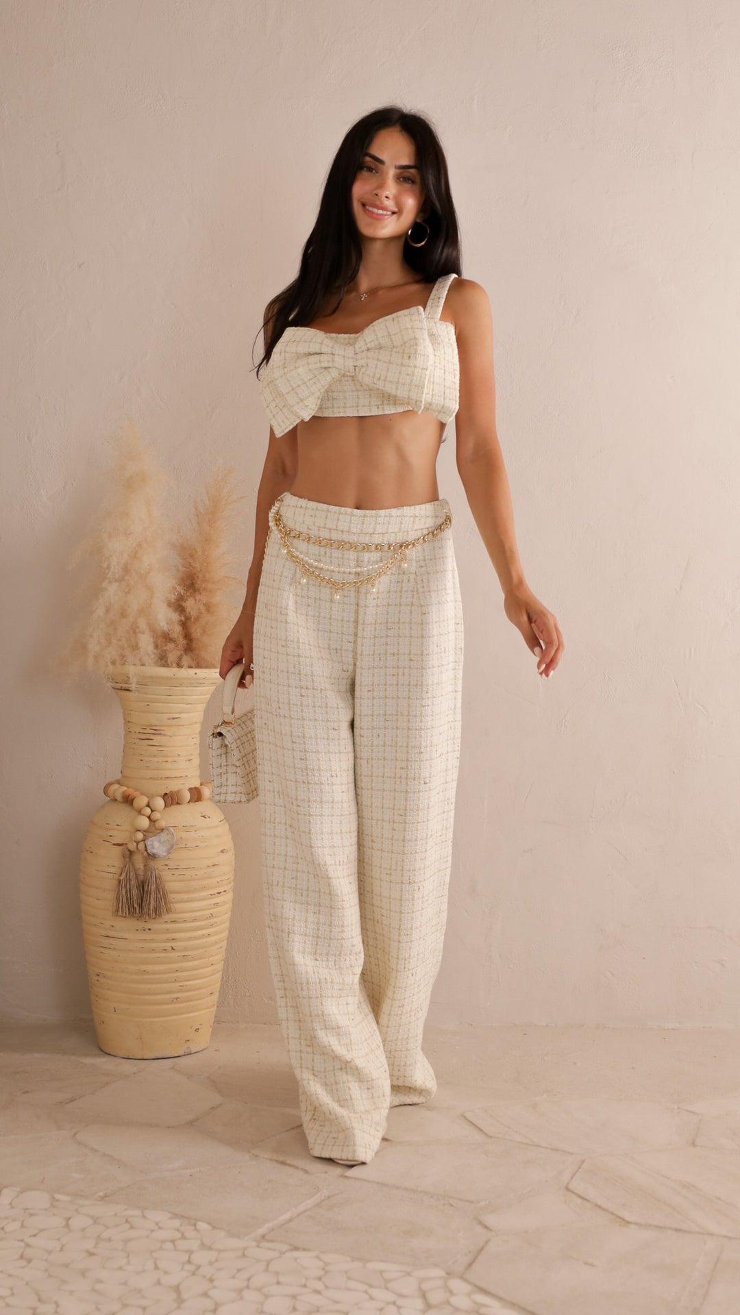 front view image 6 of Farina Set