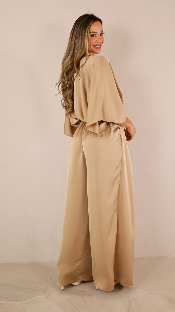 rear view image 2 of Rallie Panta