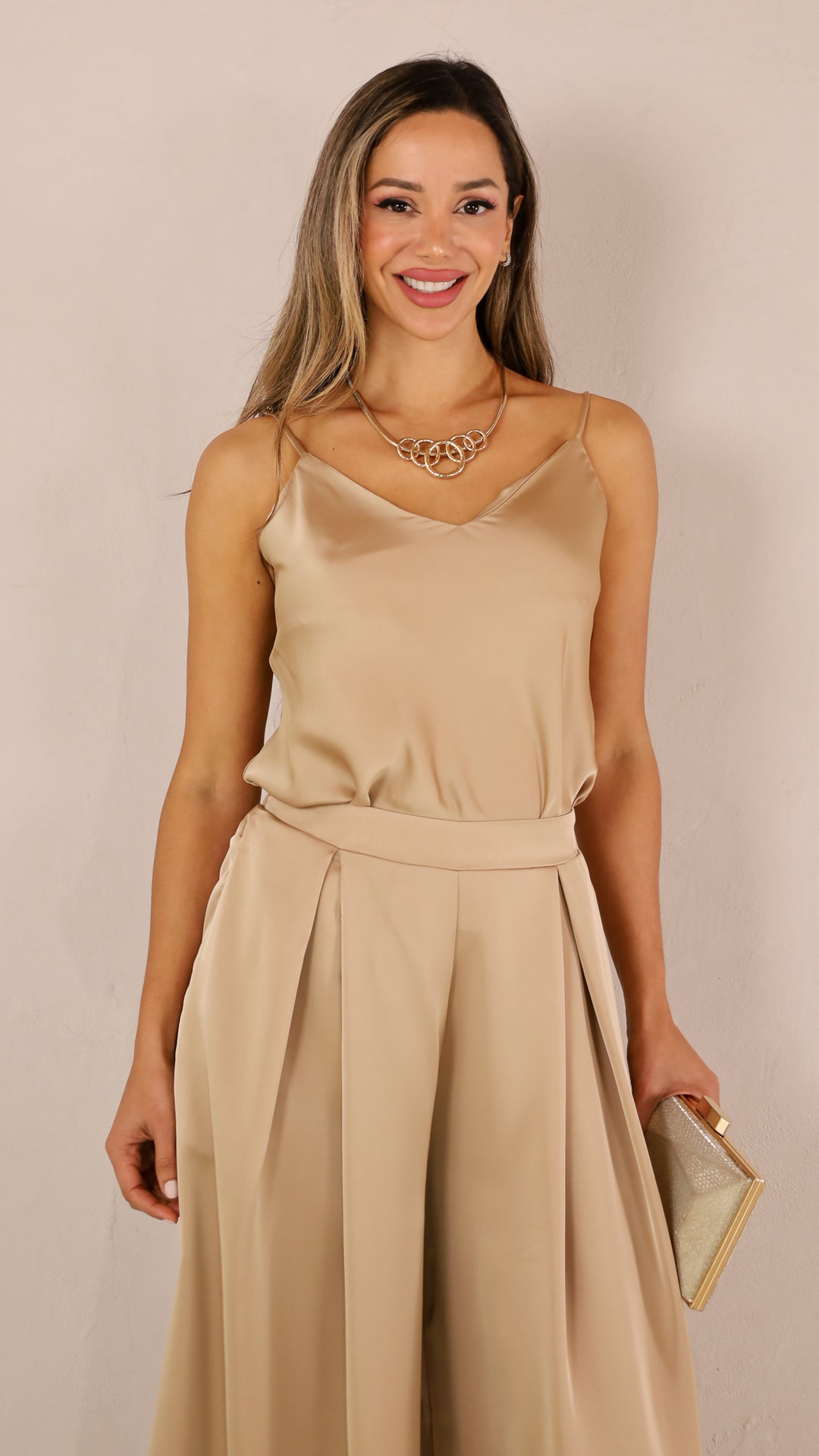 front view image 4 of Rallie Panta