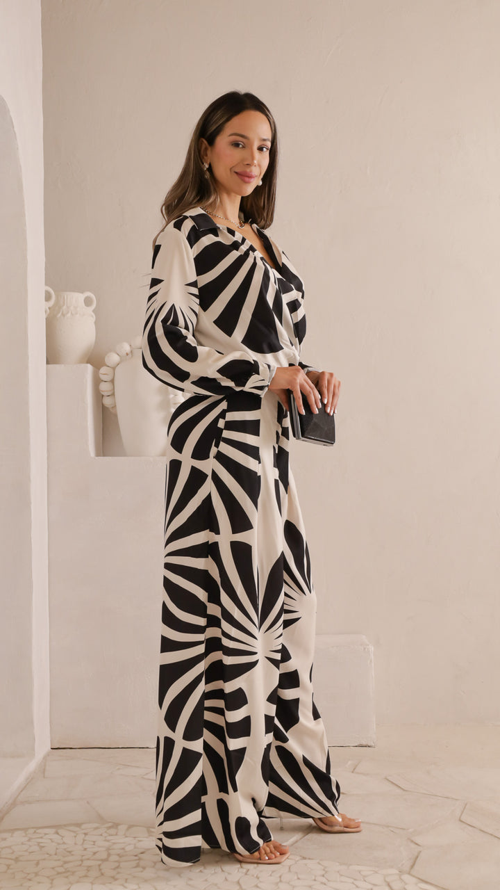 side view image 1 of Frida Set