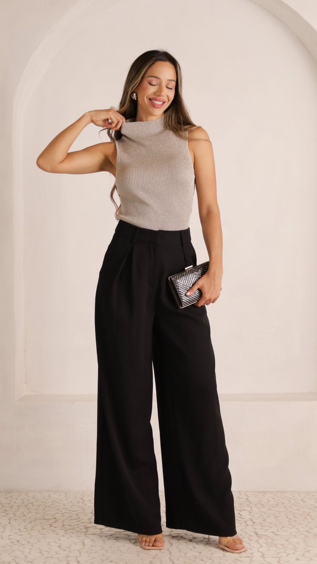 2 image front view_silver of Rubie Top