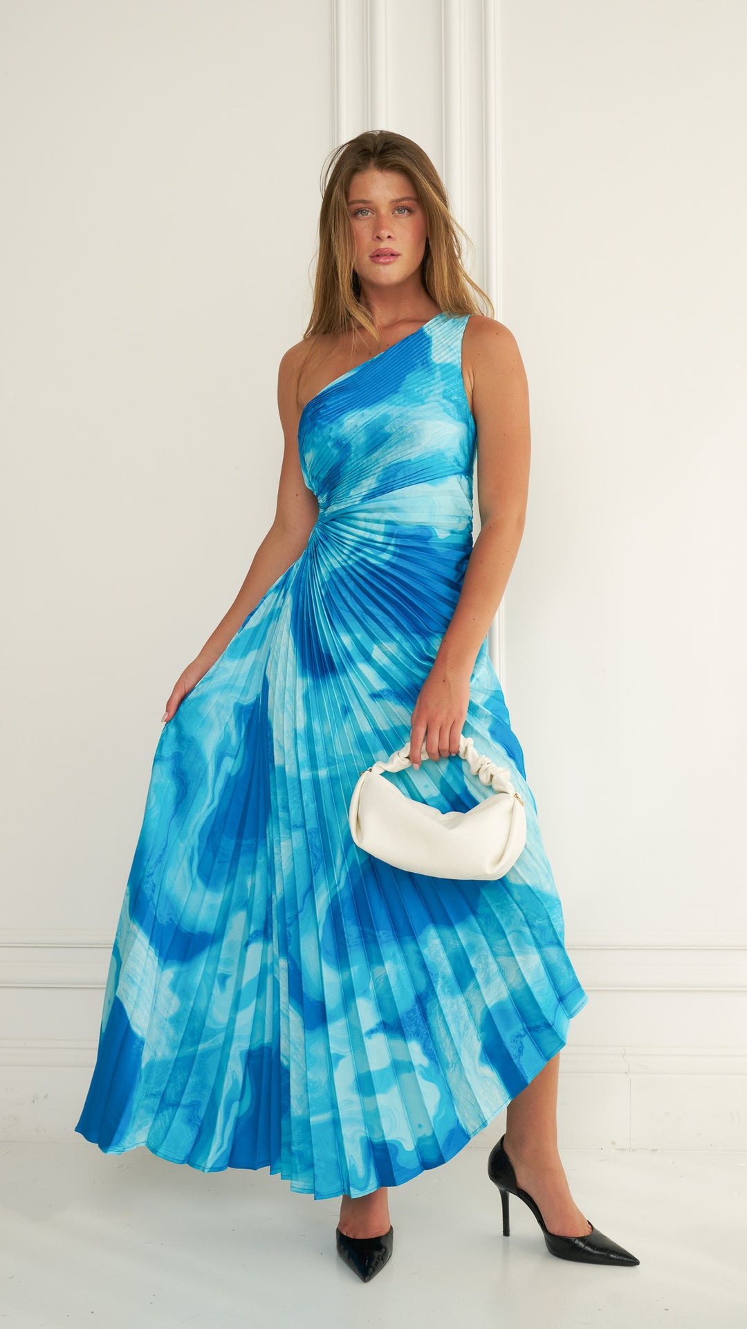 blue floral one shoulder sybil maxi dress hyacinth house Hyacinth House Blue Floral One Shoulder Sybil Maxi Dress Blue and White / XS