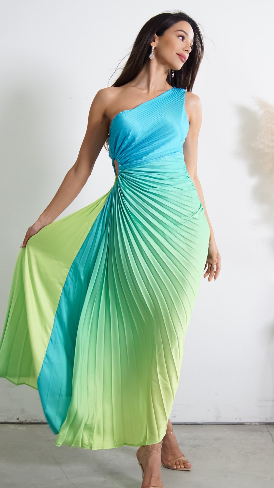 Lyric Ombre Maxi Pleated Dress - Steps New York