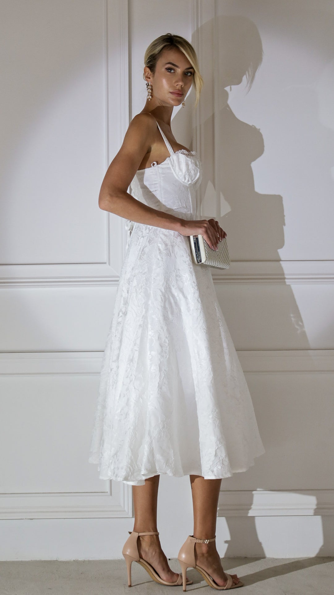 side view image 2 of Maelis Midi Dress