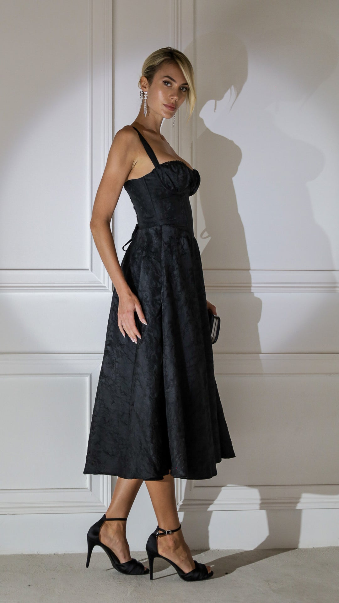 side view image 3 of Maelis Midi Dress