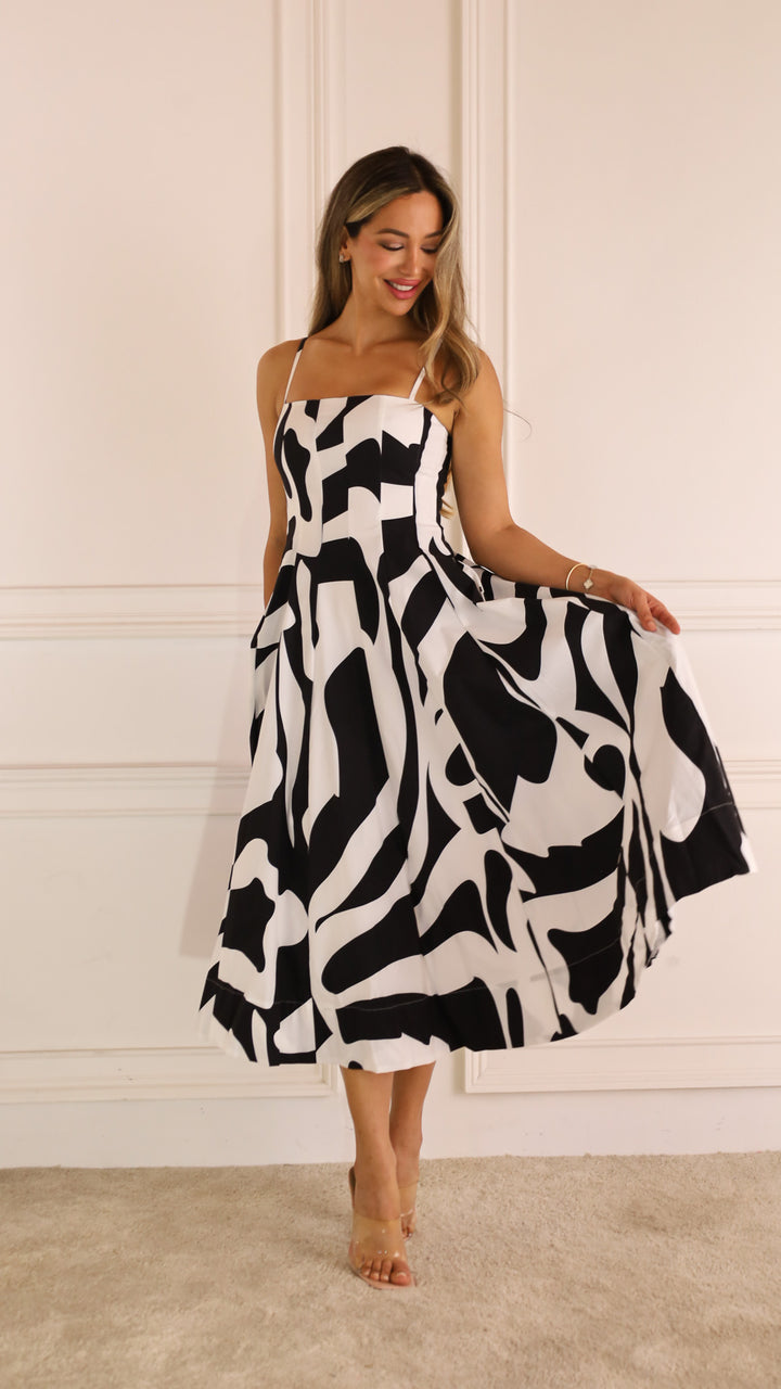 front view image 1 of Grisela Midi Dress