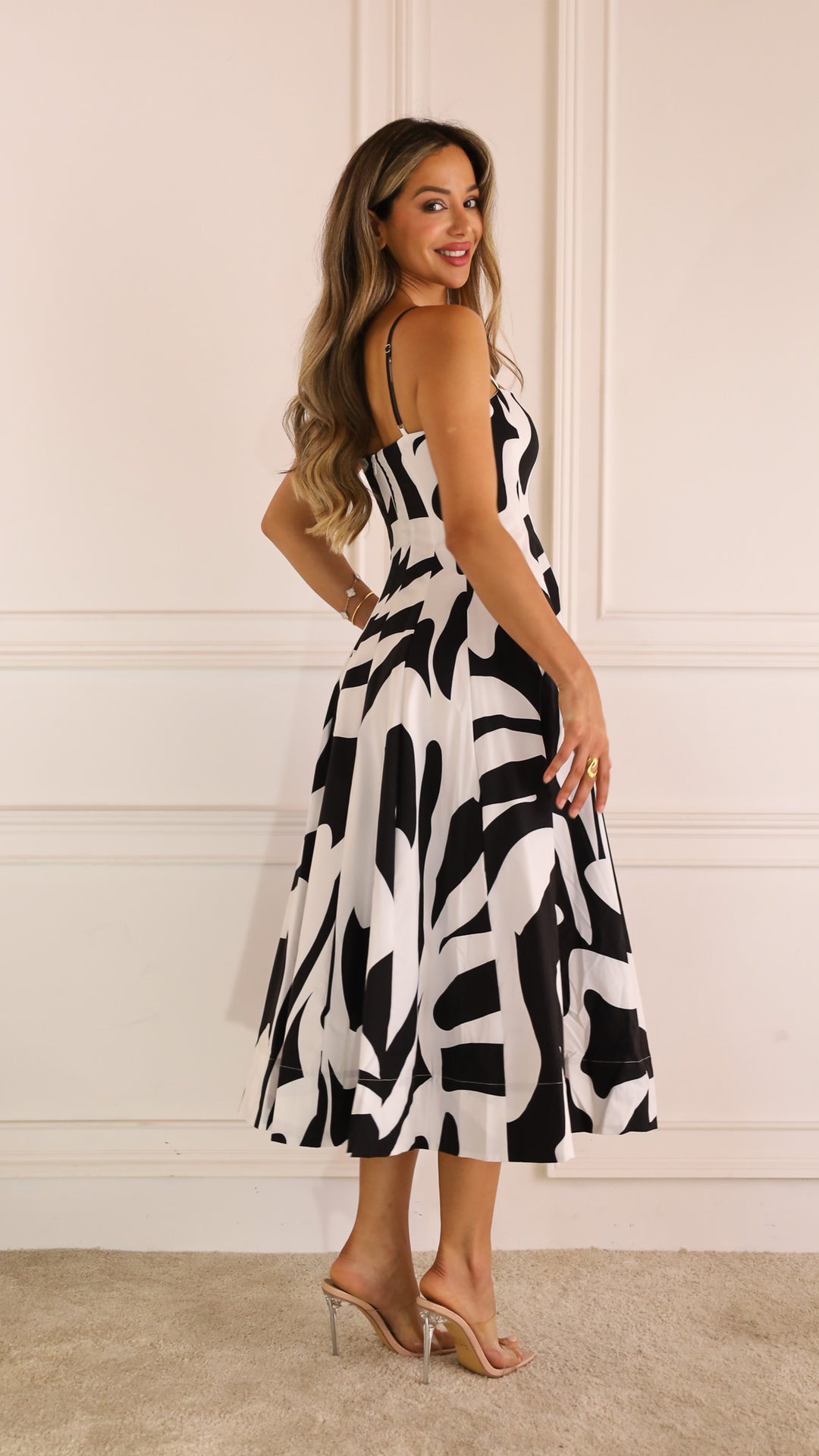 rear view image 1 of Grisela Midi Dress