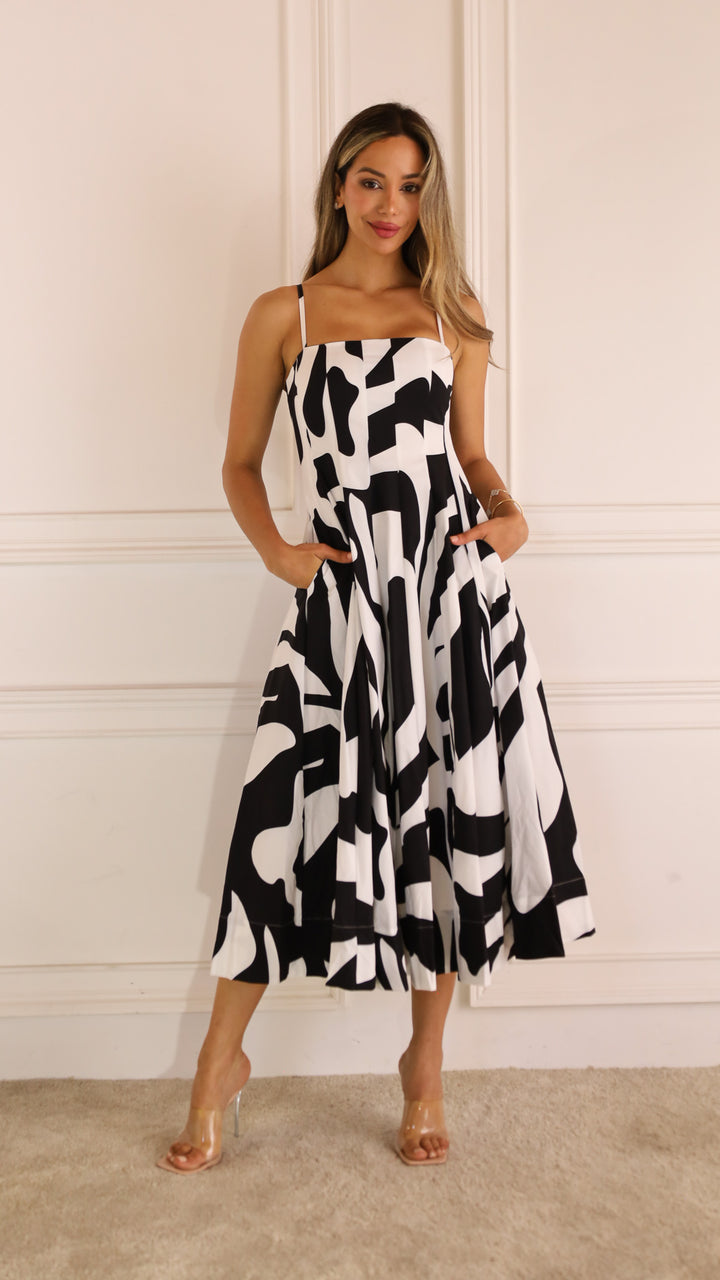 front view image 4 of Grisela Midi Dress
