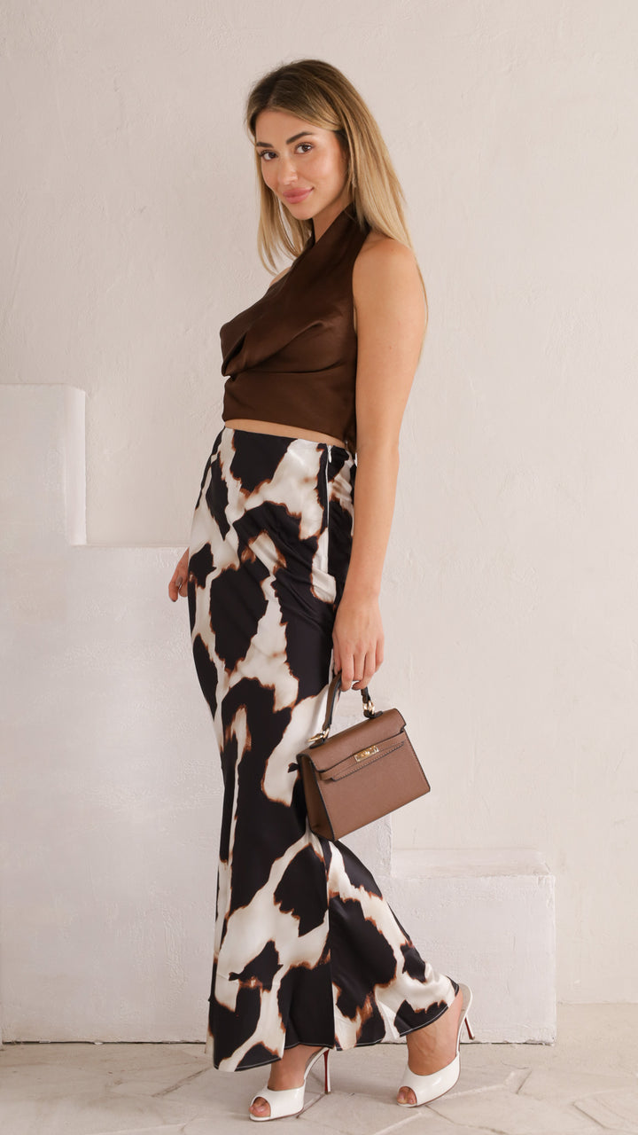 side view image 2 of Brielle Skirt