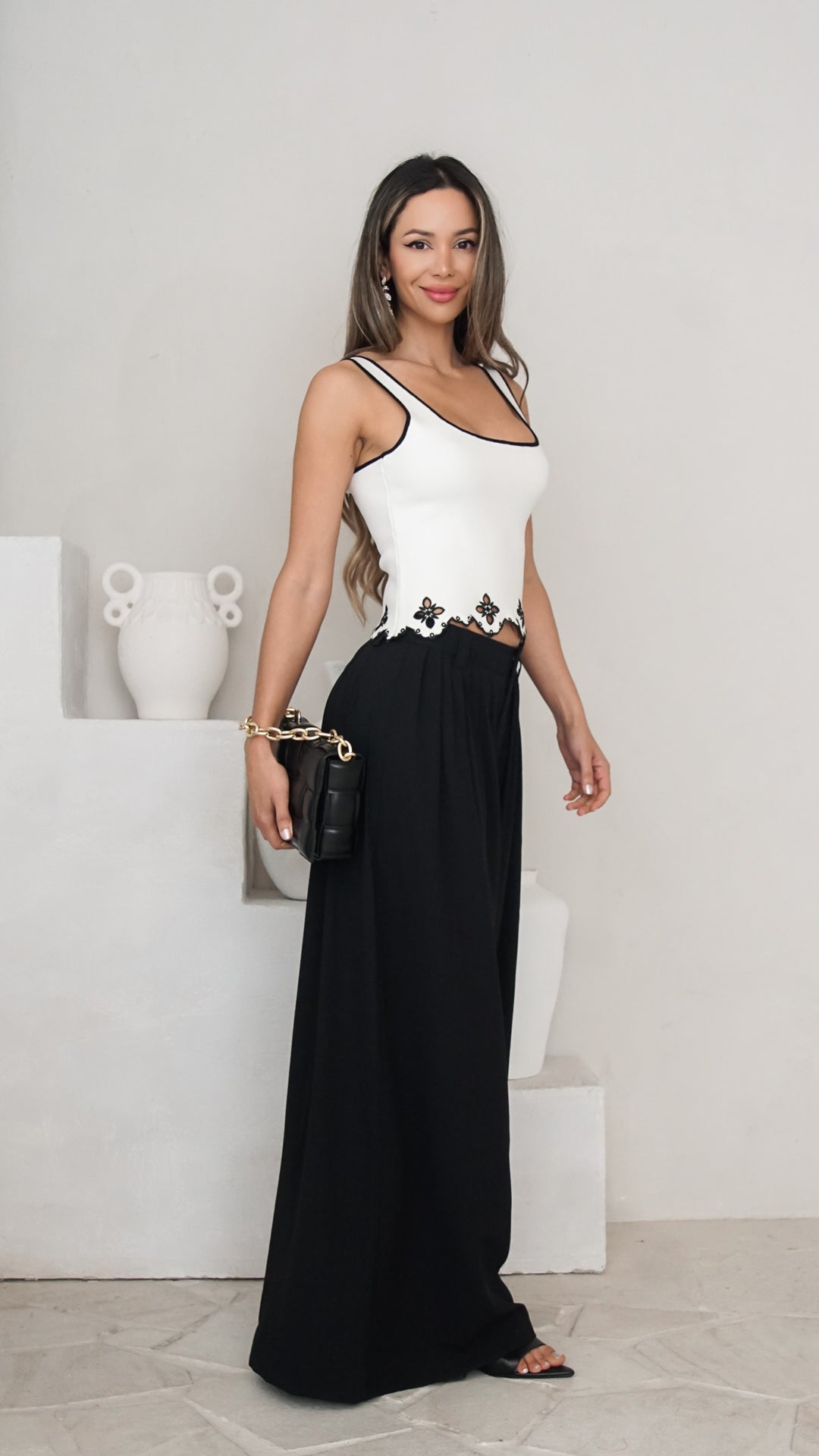 side view image 2 of Bruna Pants