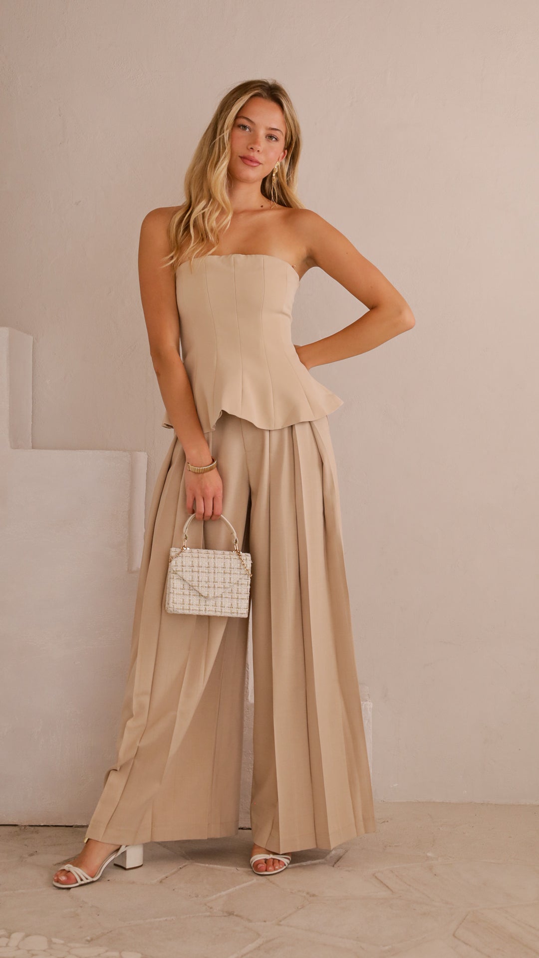 front view image 3 of Warin Top