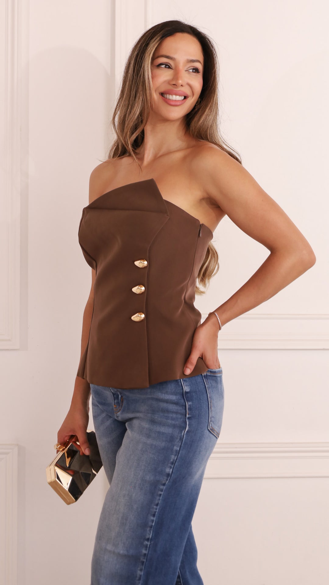 side view image 2 of Farelle top