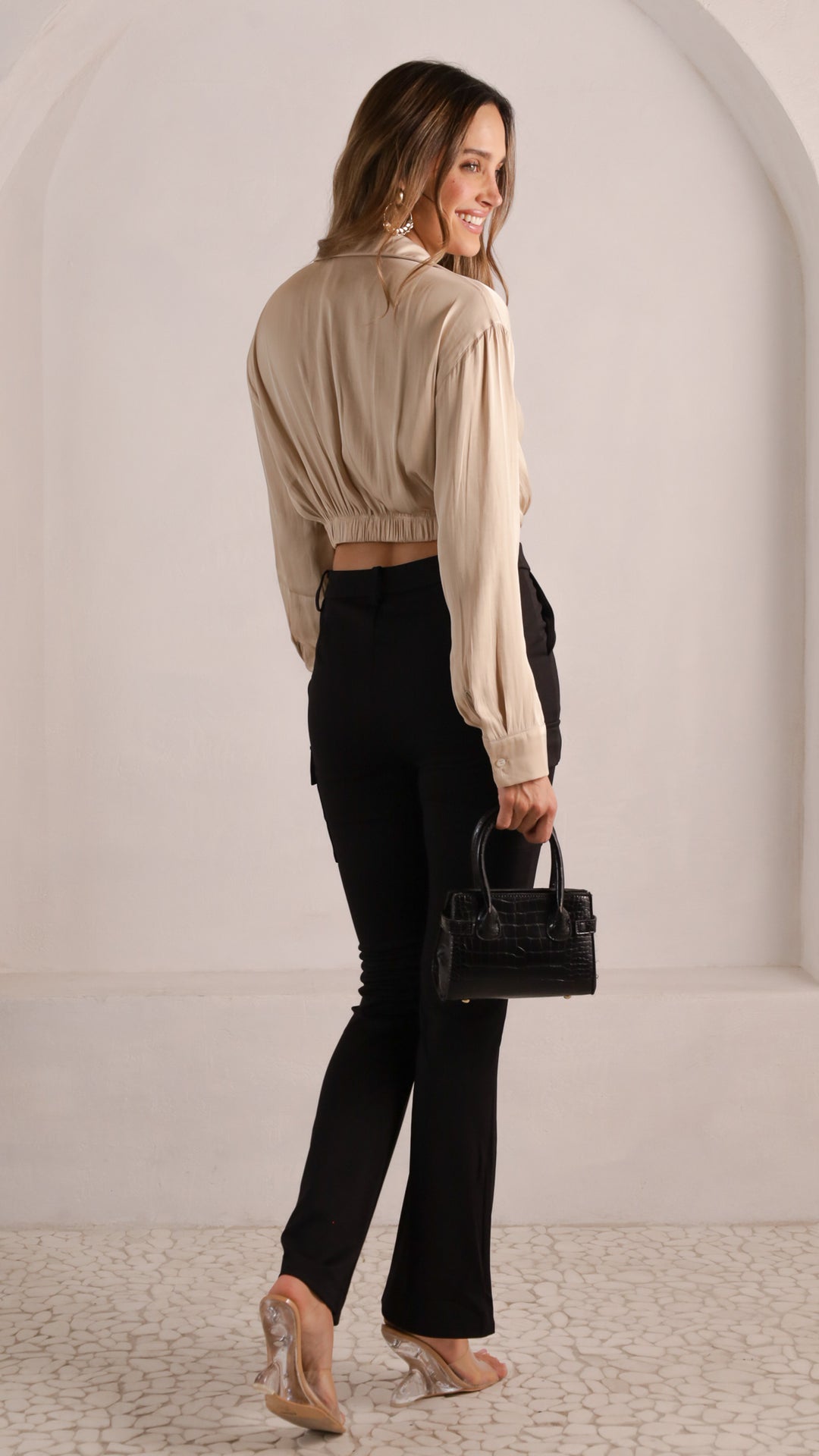 rear view image 4 of Rue Top