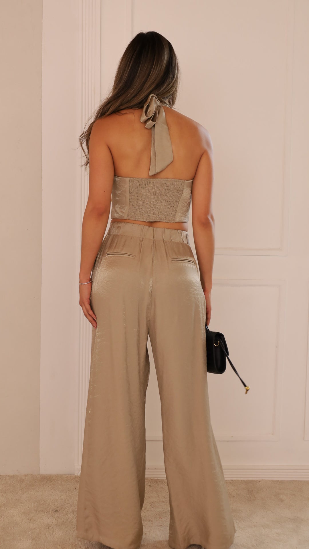 rear view image 1 of Aron Top
