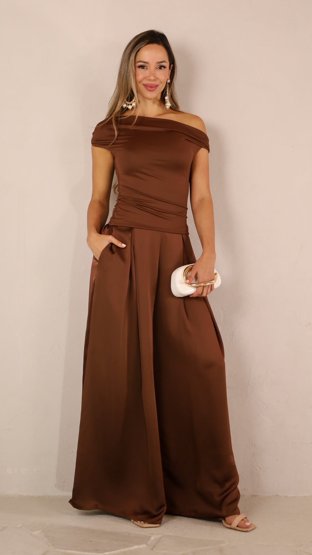 front view image 3 of Gesi Top
