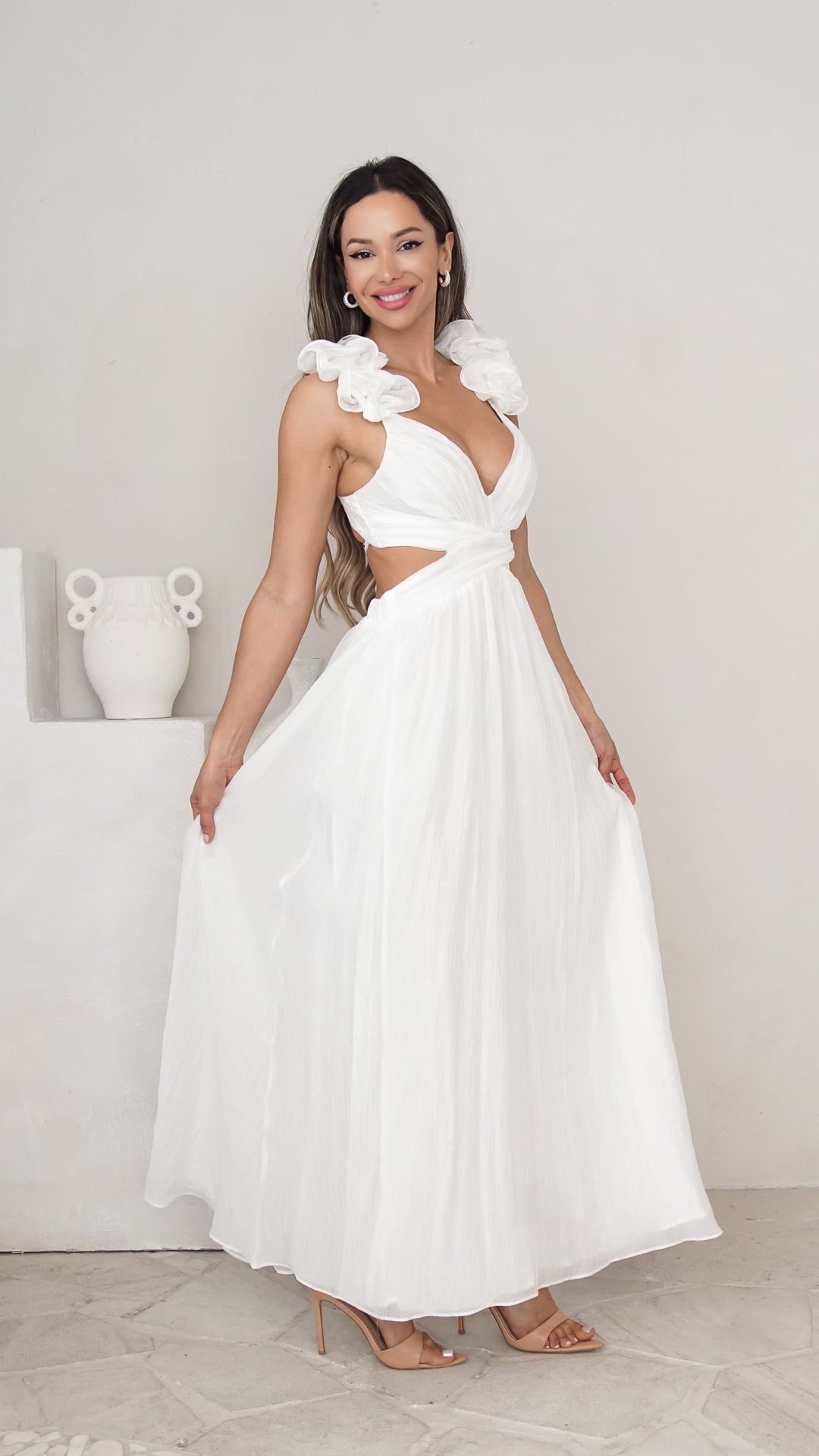 side view image 2 of Zafira Maxi Dress