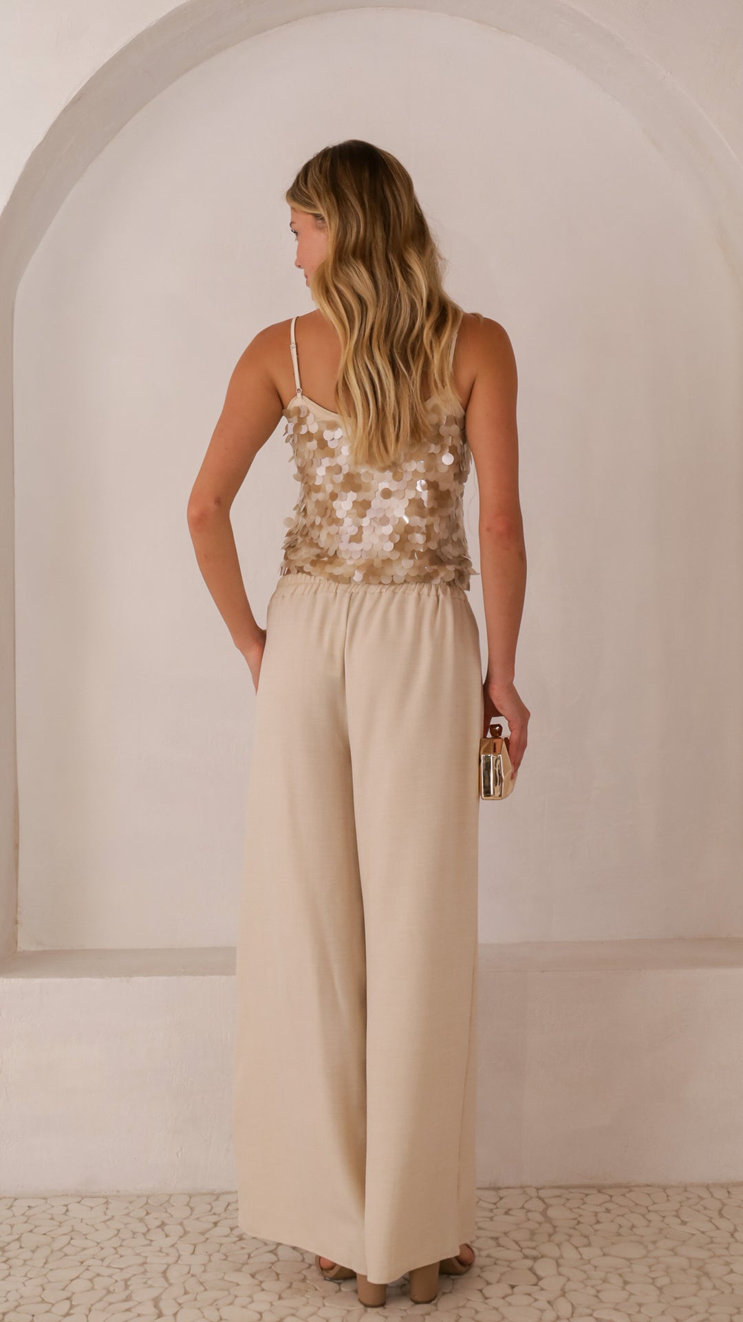 rear view image 1 of Enia Top