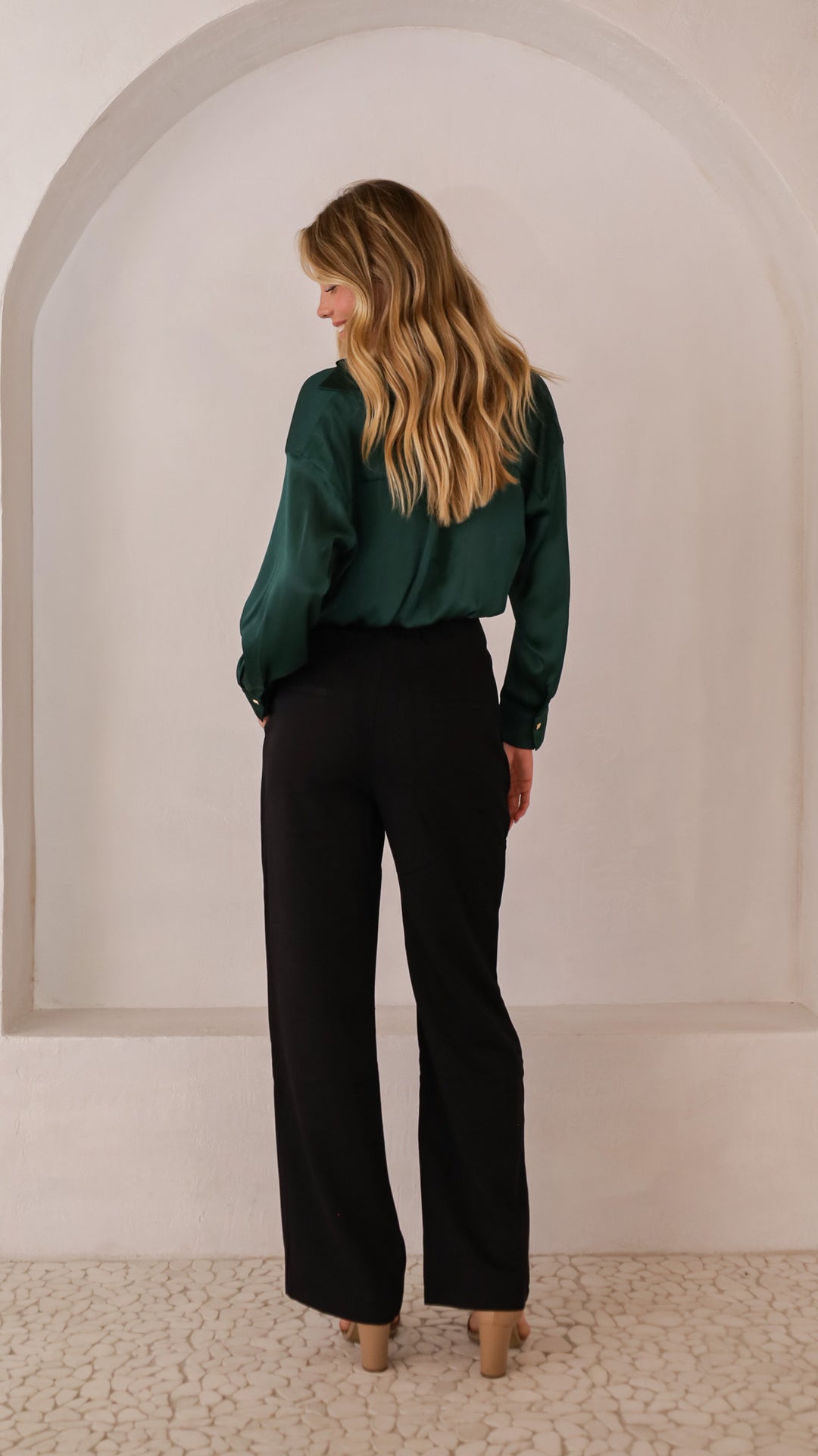 rear view image 2 of Lisset Top