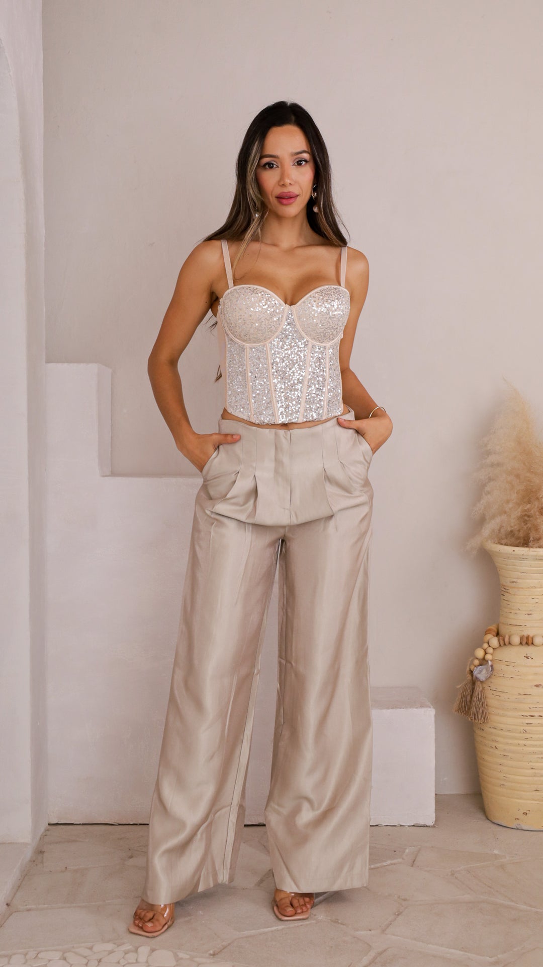 front view image 1 of Reta Top