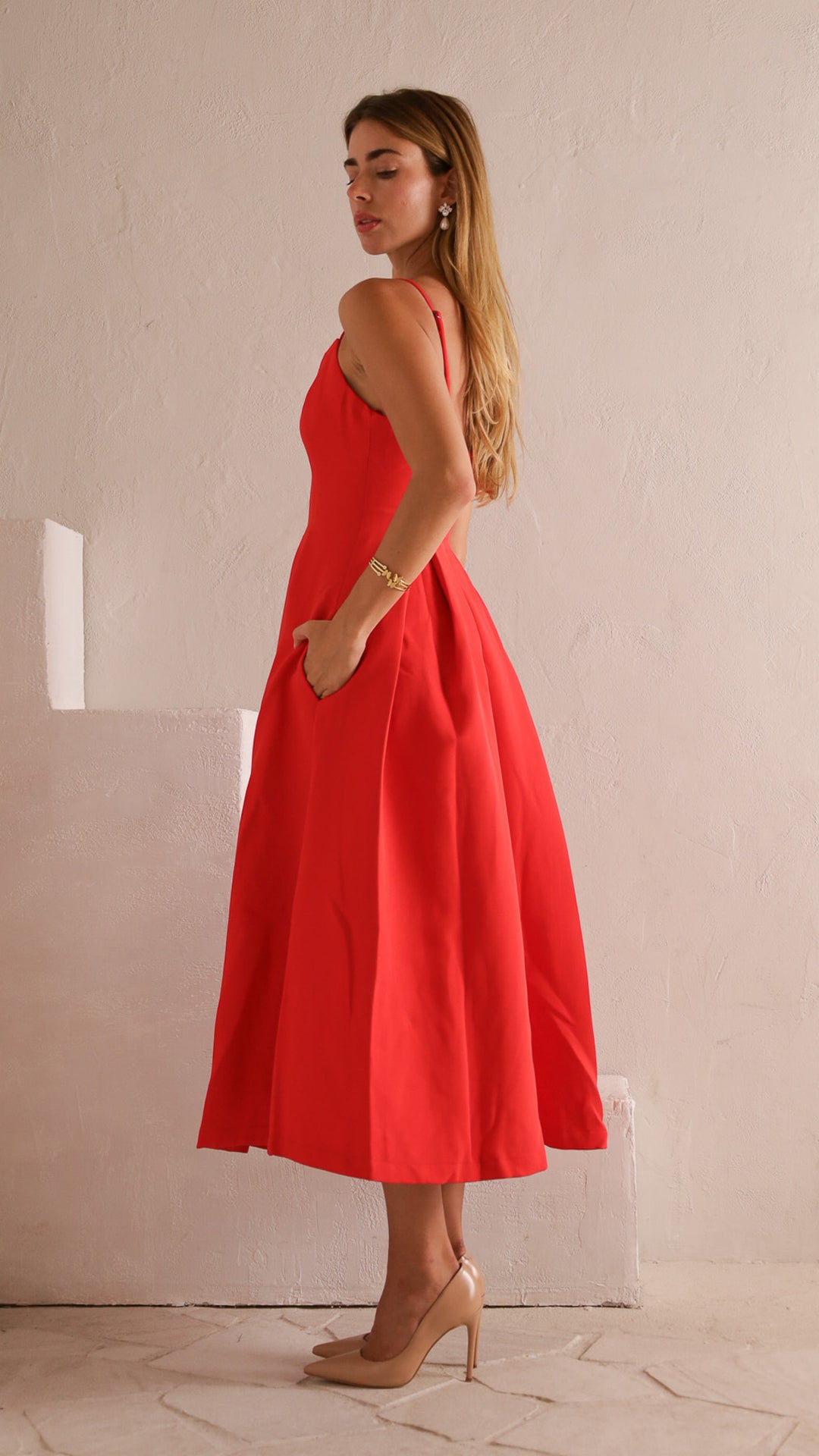 side view image 1 of Isadora Midi Dress