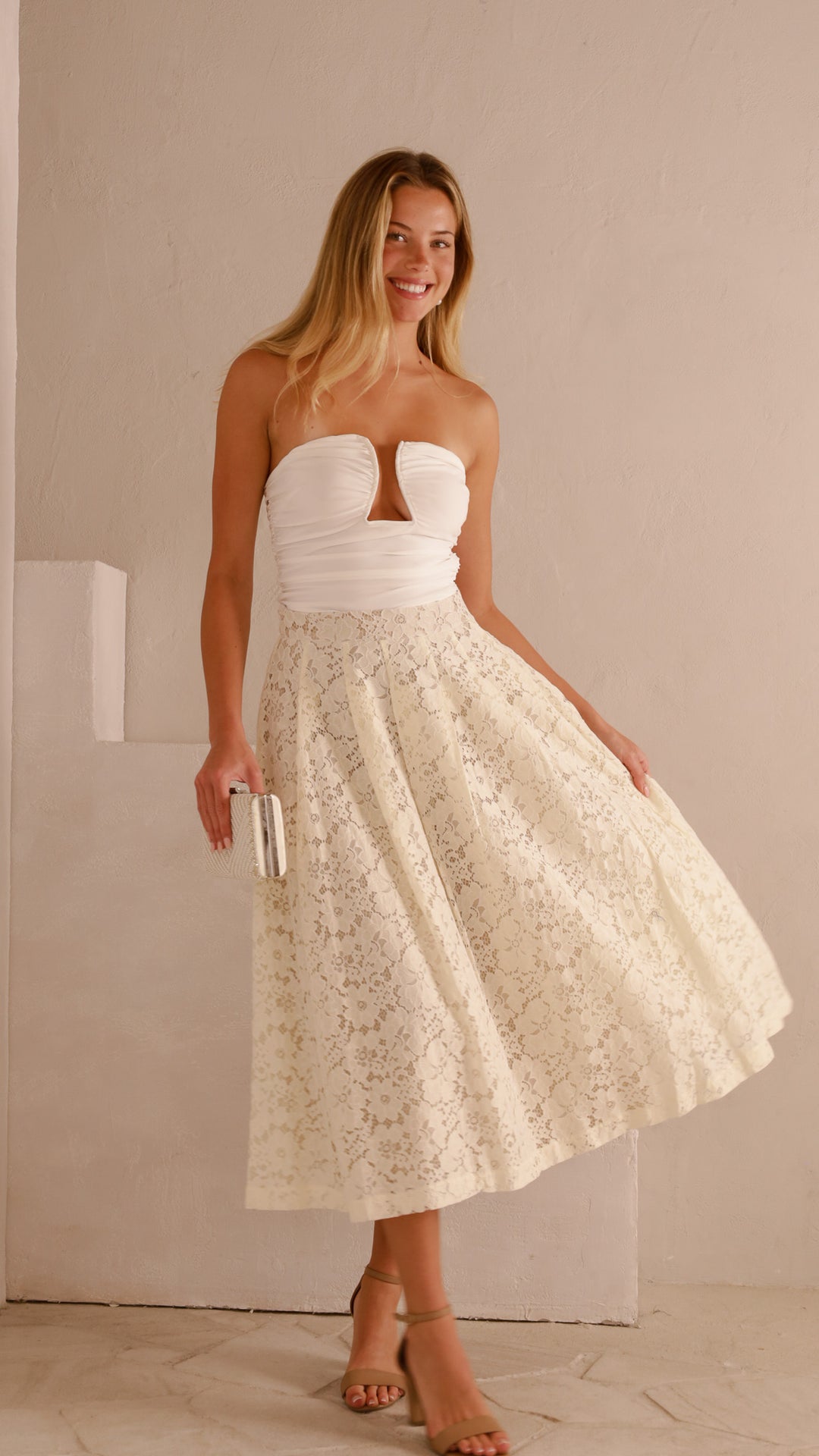 side view image 3 of Relia Skirt