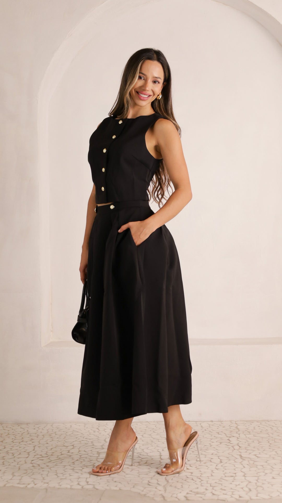 2 image side view_black of Enyel Skirt