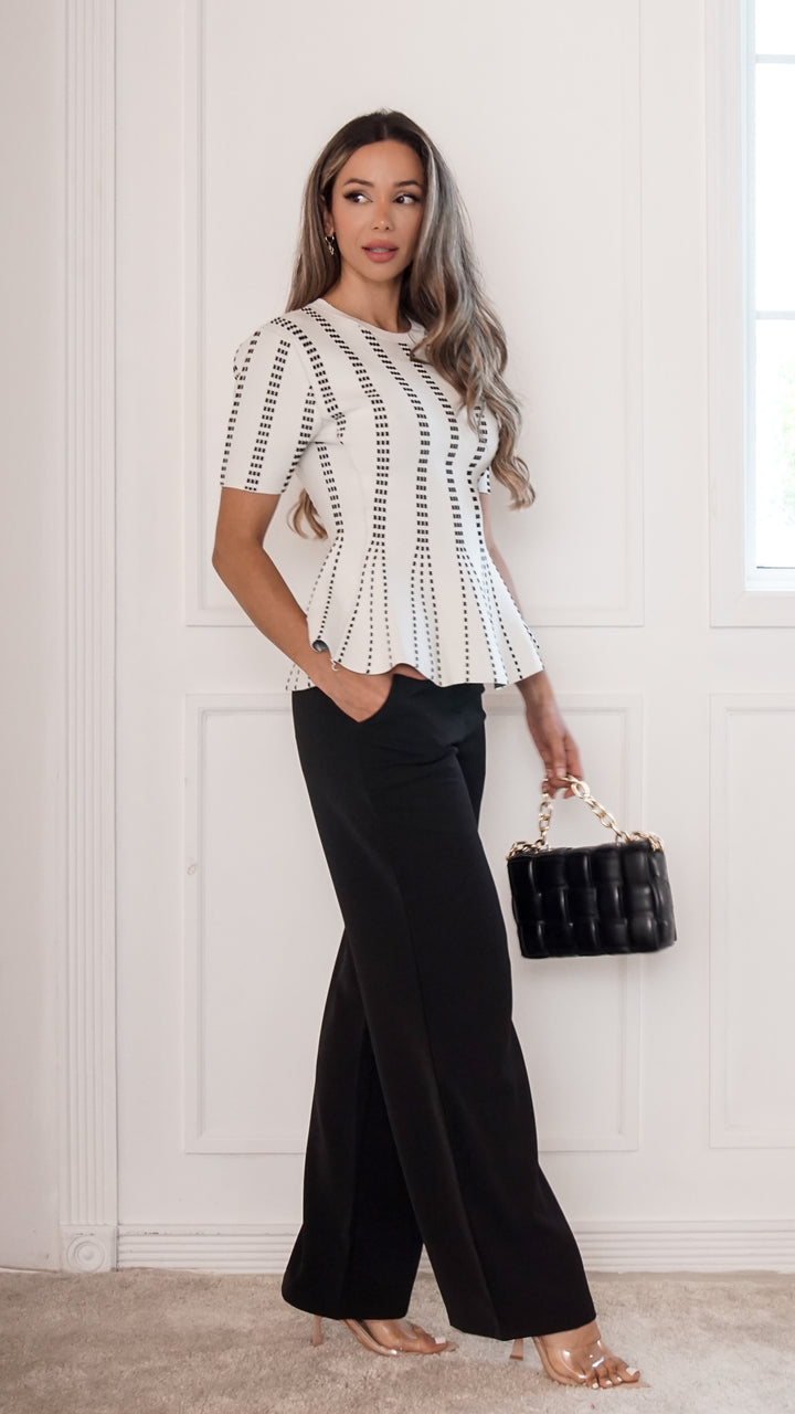 side view image 1 of Deniz Top