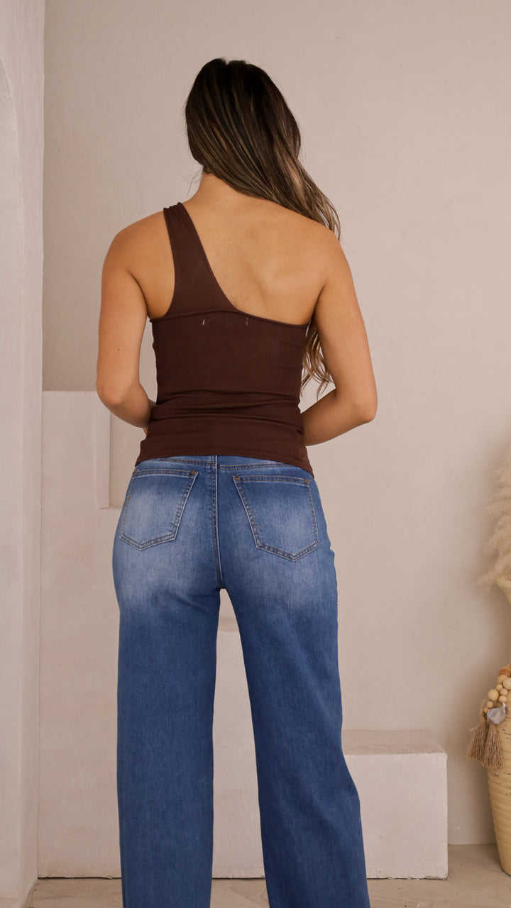 rear view image 1 of Brandy Top