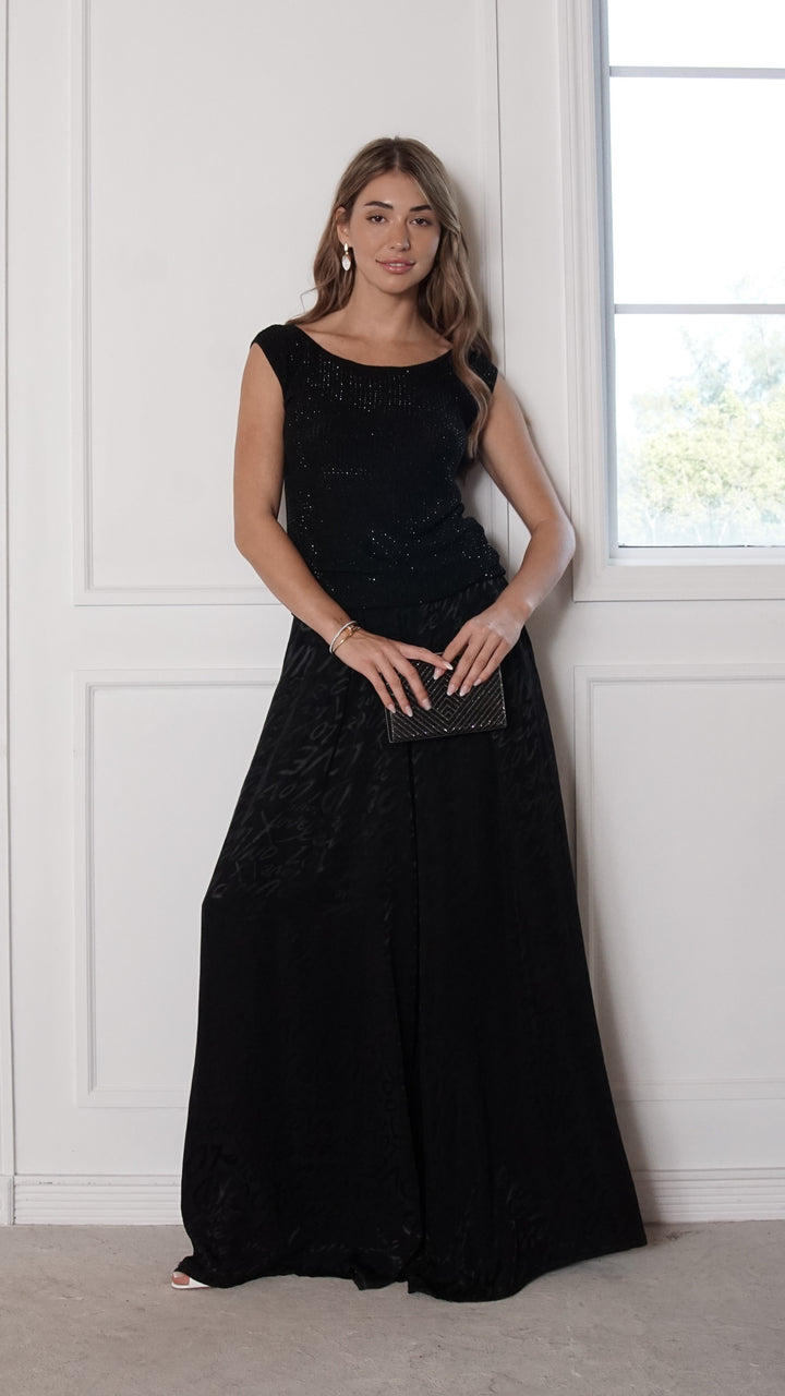 front view image 3 of Endriana Top