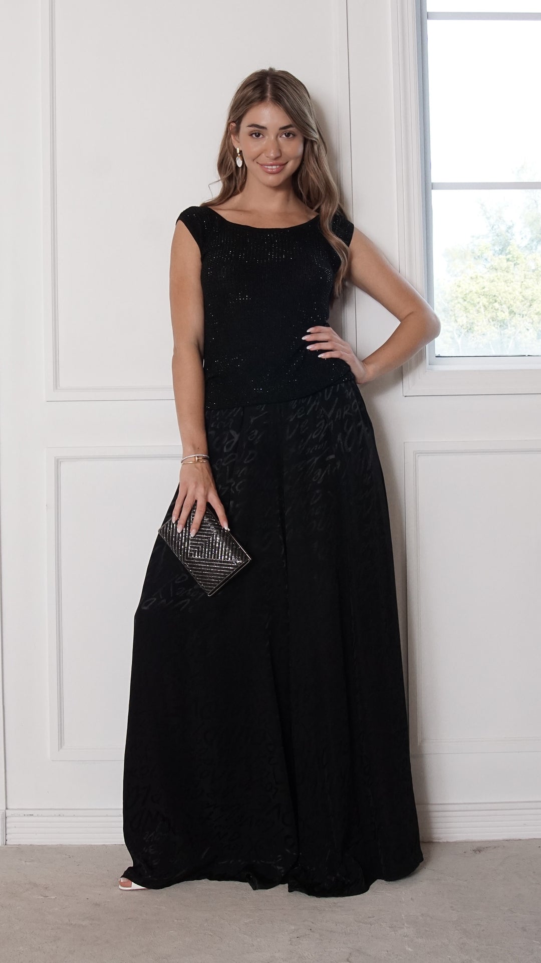front view image 4 of Endriana Top