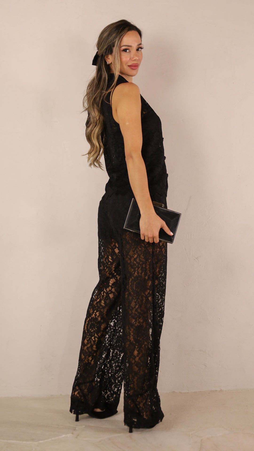 side view image 2 of Raphina Top