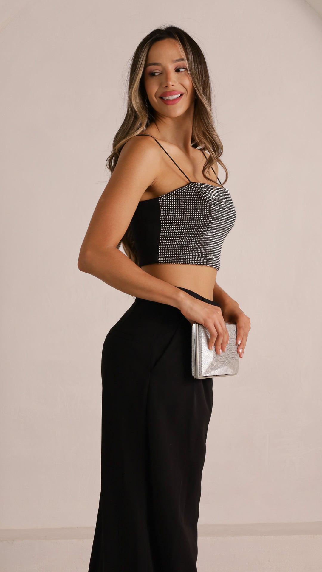 2 image side view_black of Vera Top