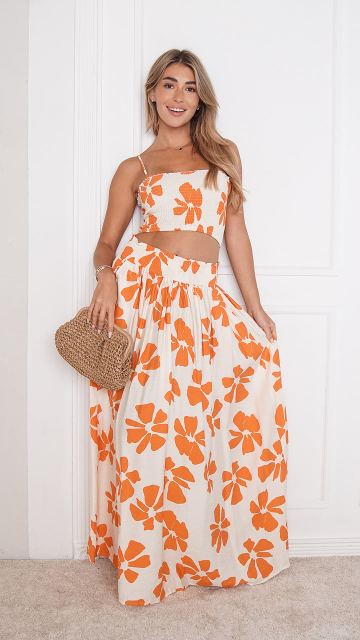 front view image 3 of Noemi Skirt Set