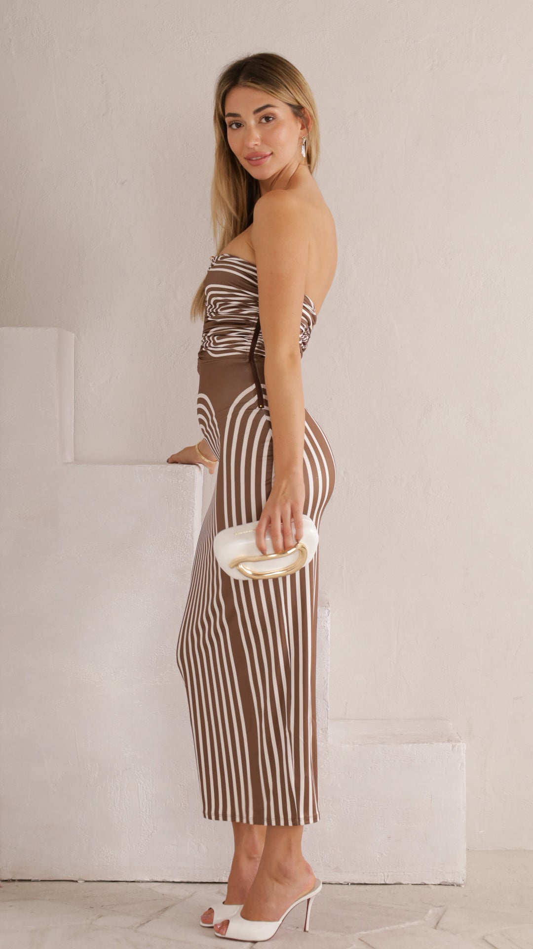 side view image 1 of Taelor Midi Dress