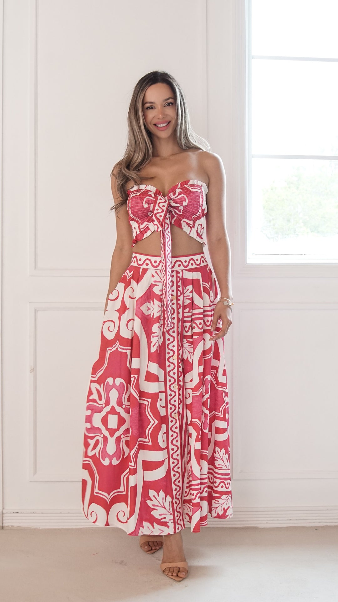 front view image 3 of Elowyn Set