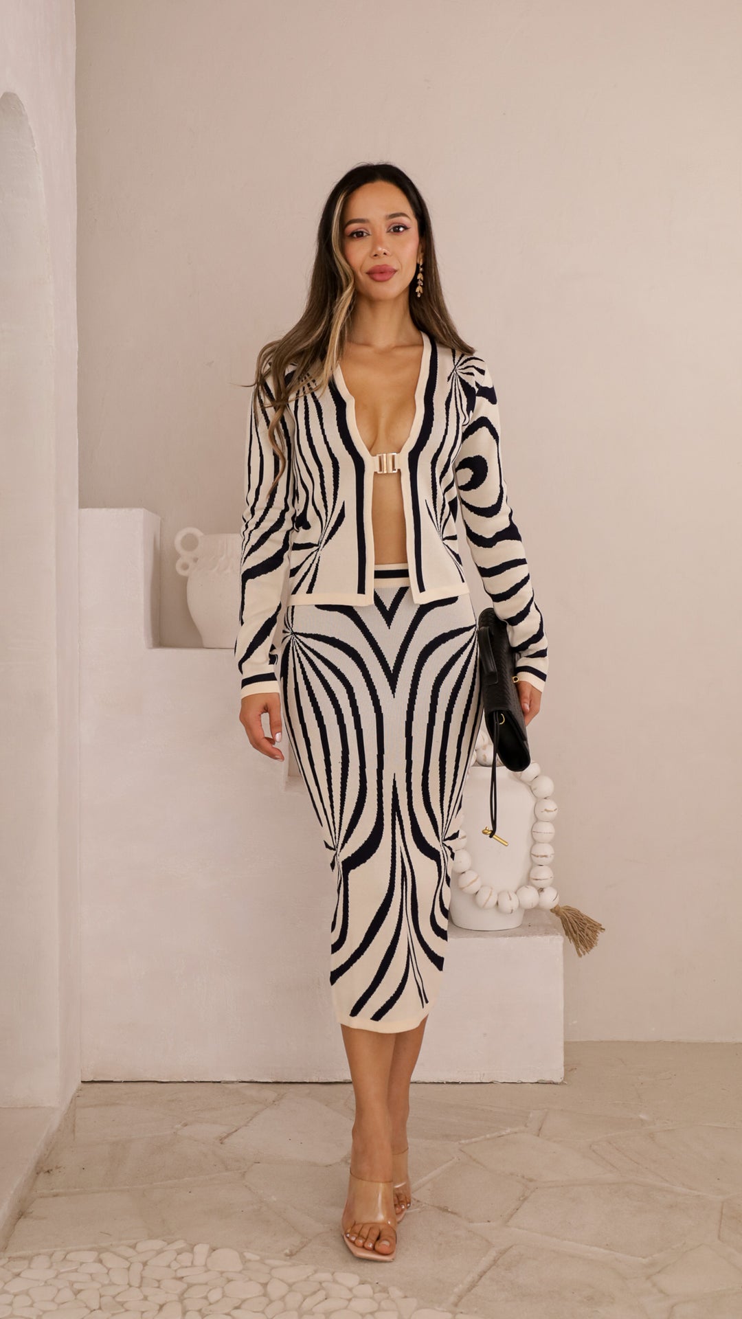 front view image 2 of Zafira Top