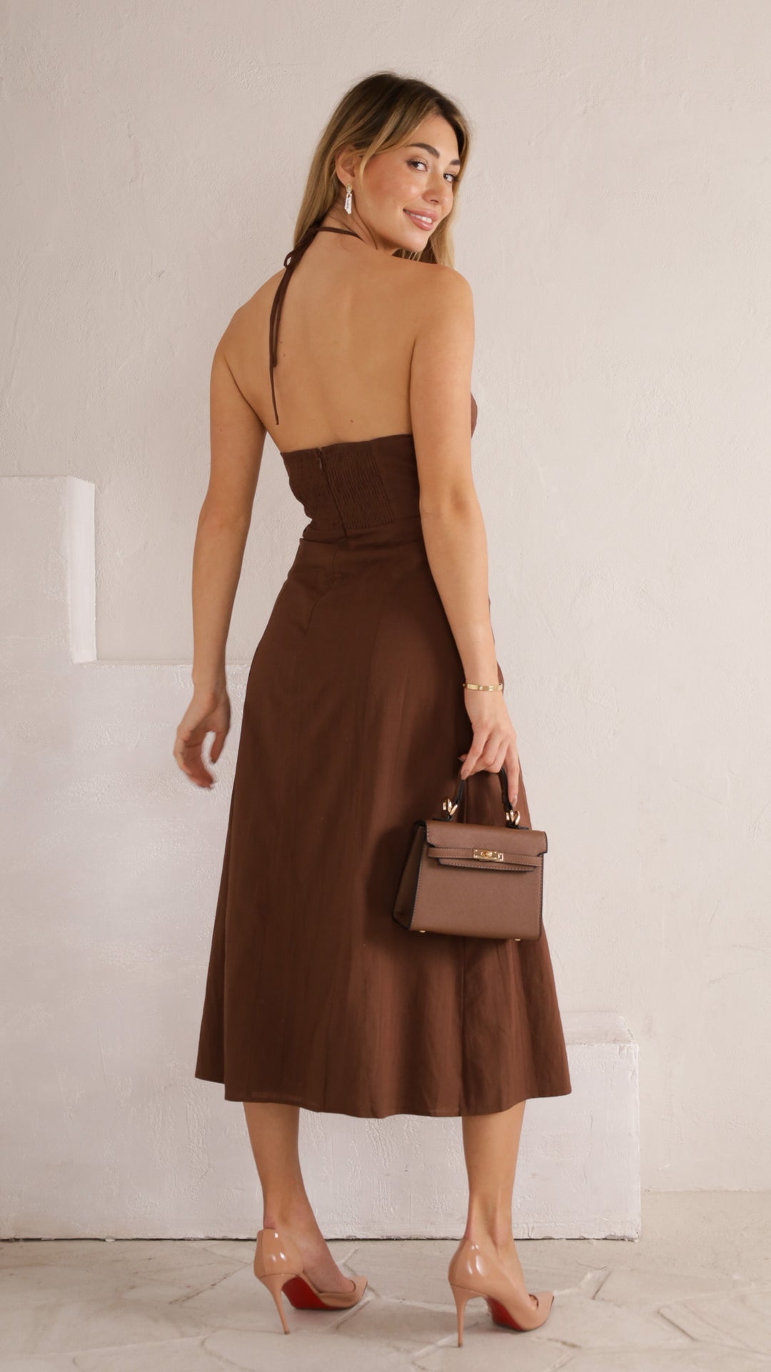 side view image 3 of Amrezi Midi Dress