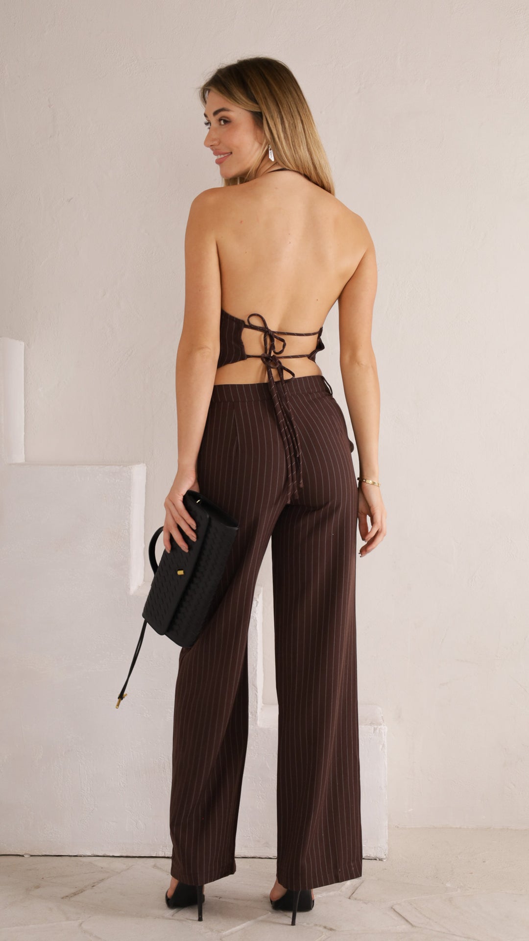 rear view image 1 of Marlette Set