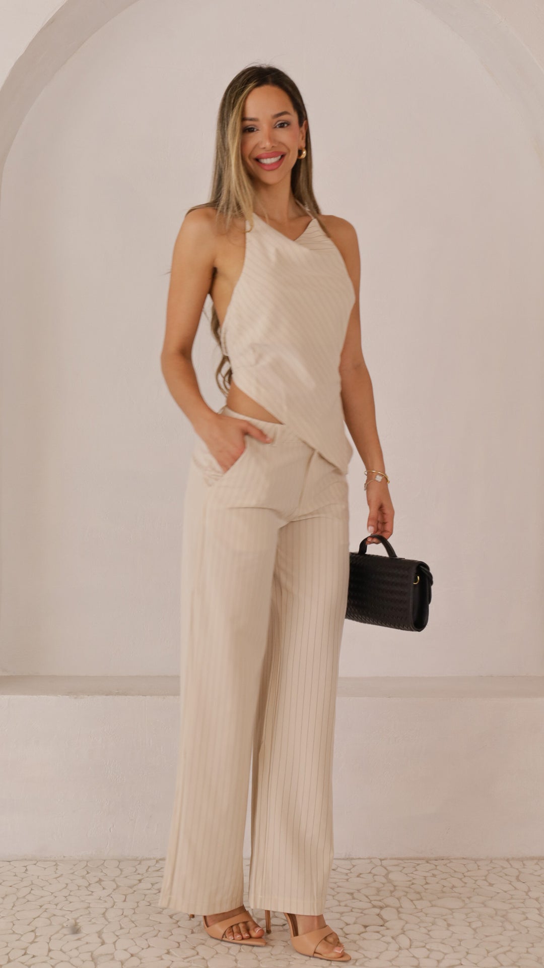 side view image 1 of Danica Set