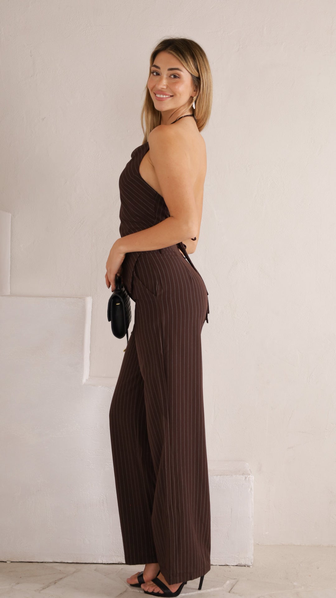 side view image 1 of Marlette Set