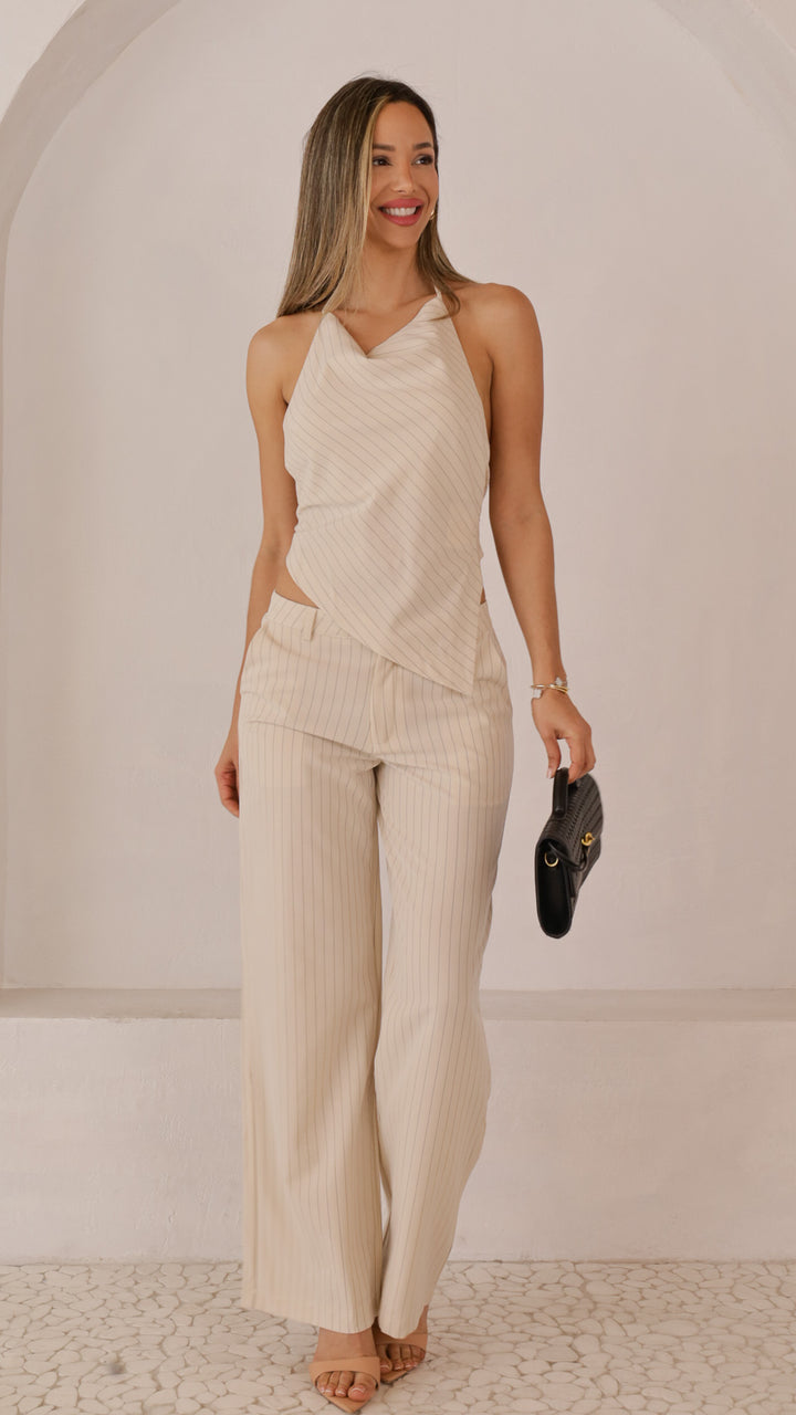 front view image 6 of Danica Set